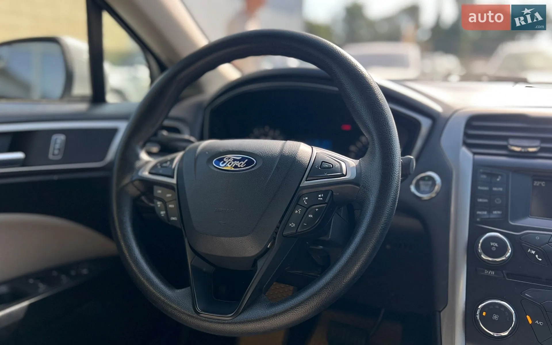 2017 Ford Fusion - мініатюра 19