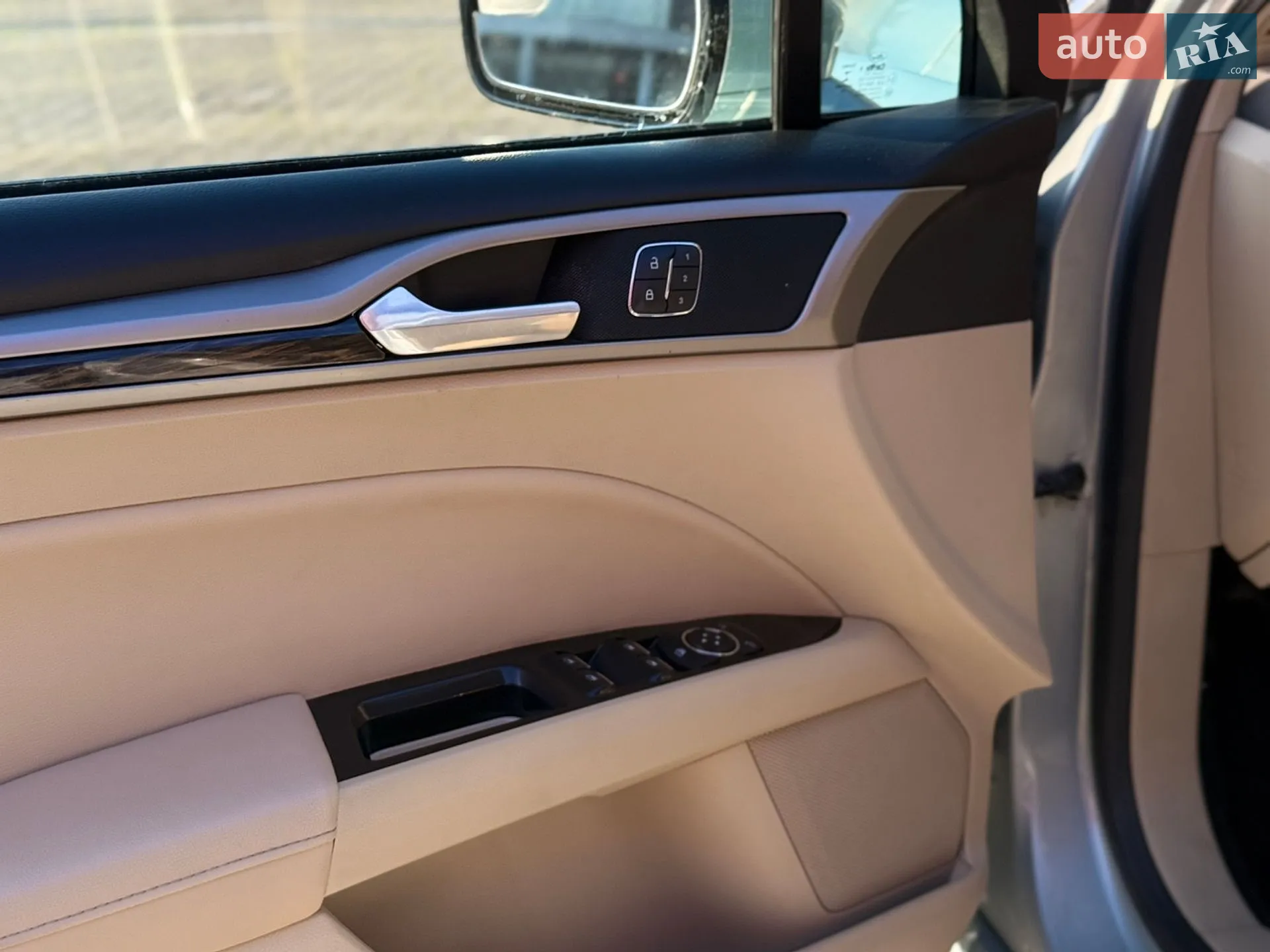 2014 Ford Fusion - мініатюра 16
