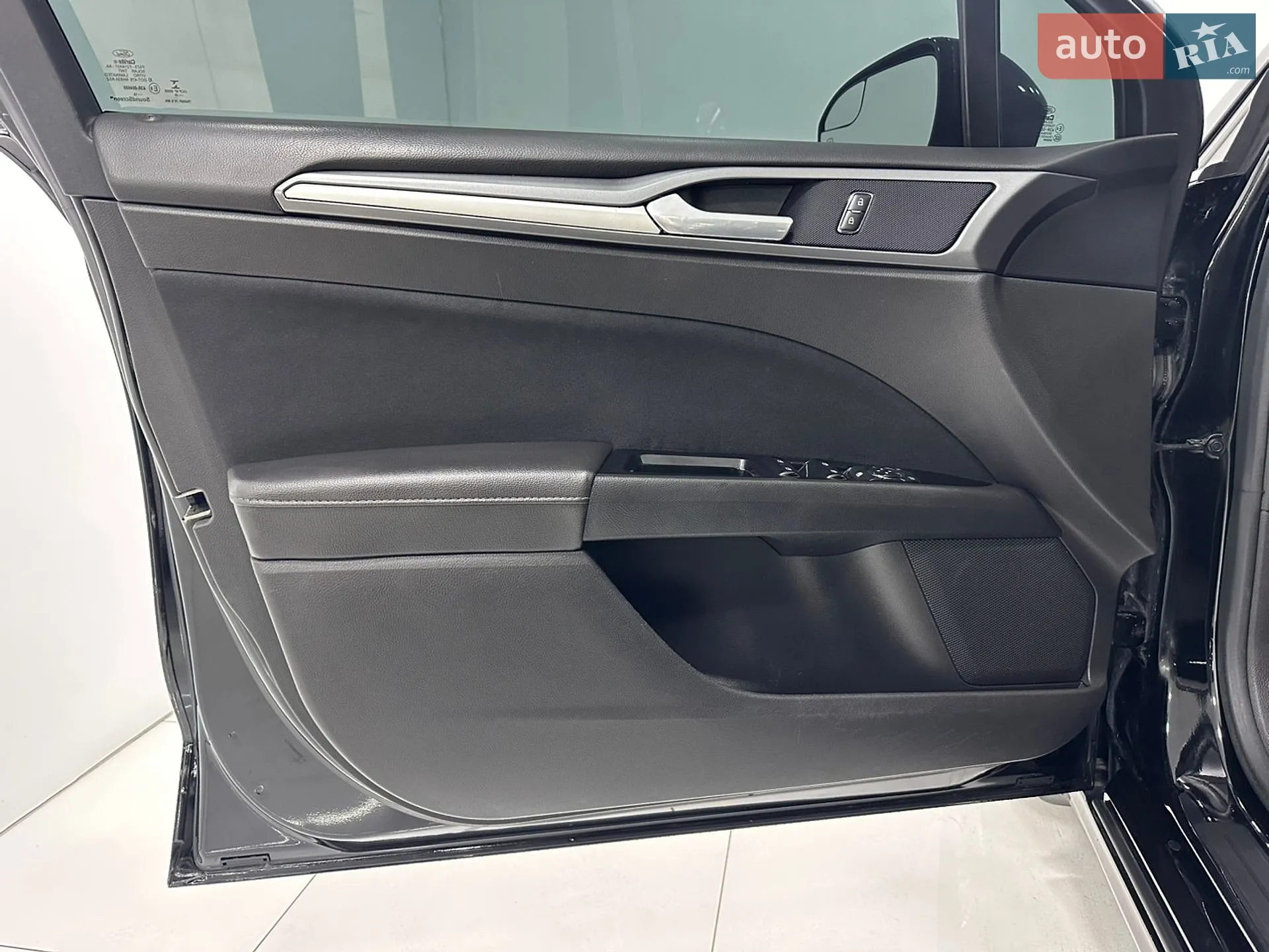 2015 Ford Fusion - мініатюра 21