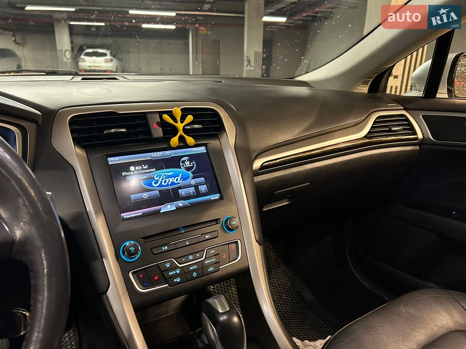 2016 Ford Fusion - мініатюра 25