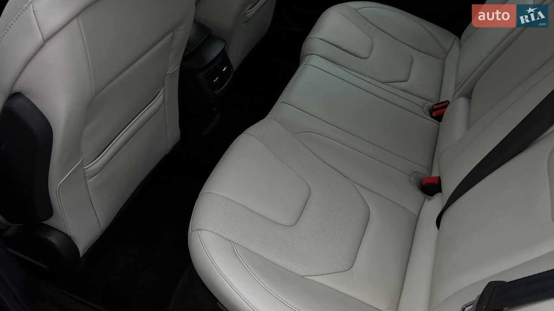 2015 Ford Fusion - мініатюра 25