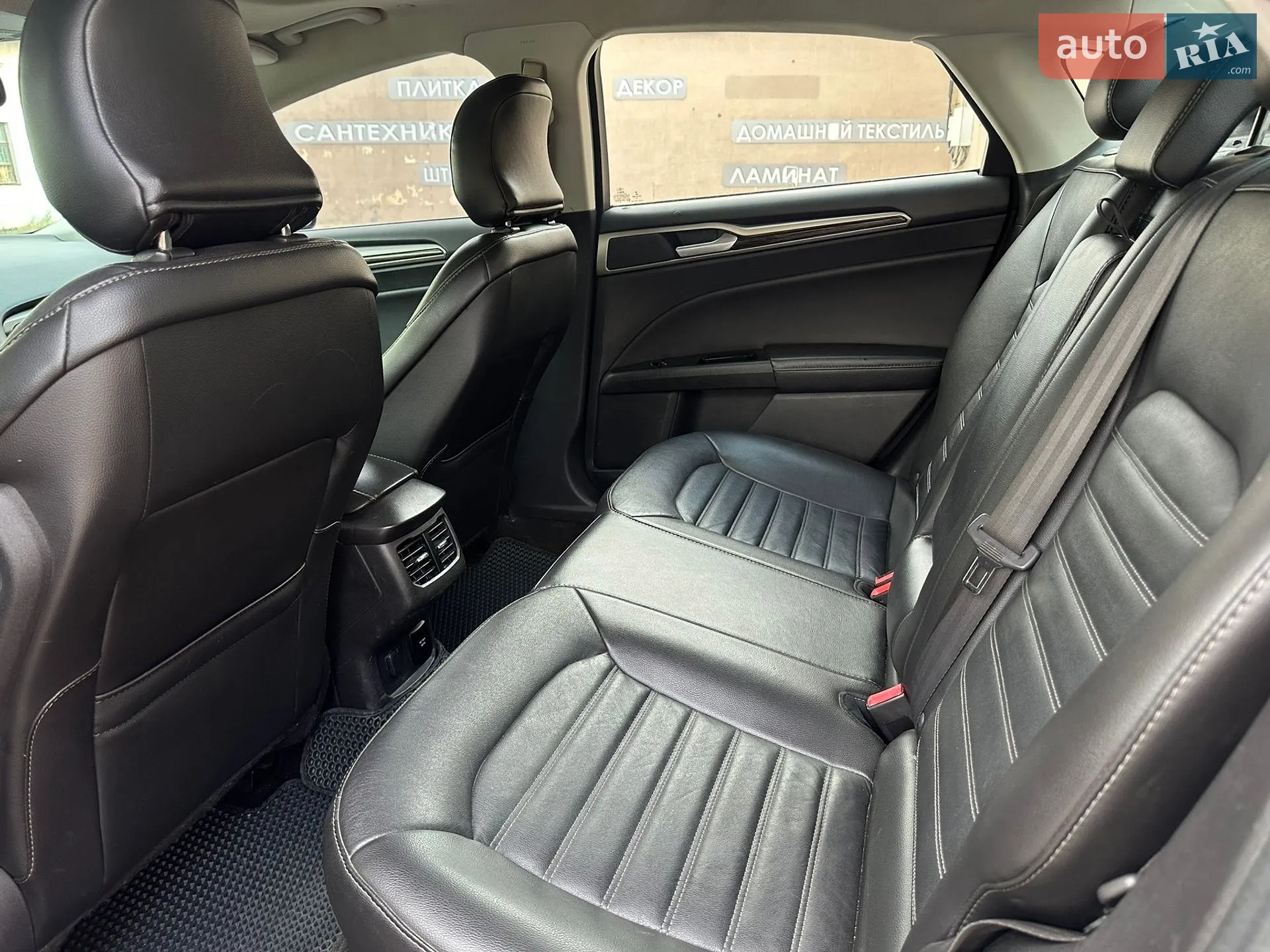 2016 Ford Fusion - мініатюра 24