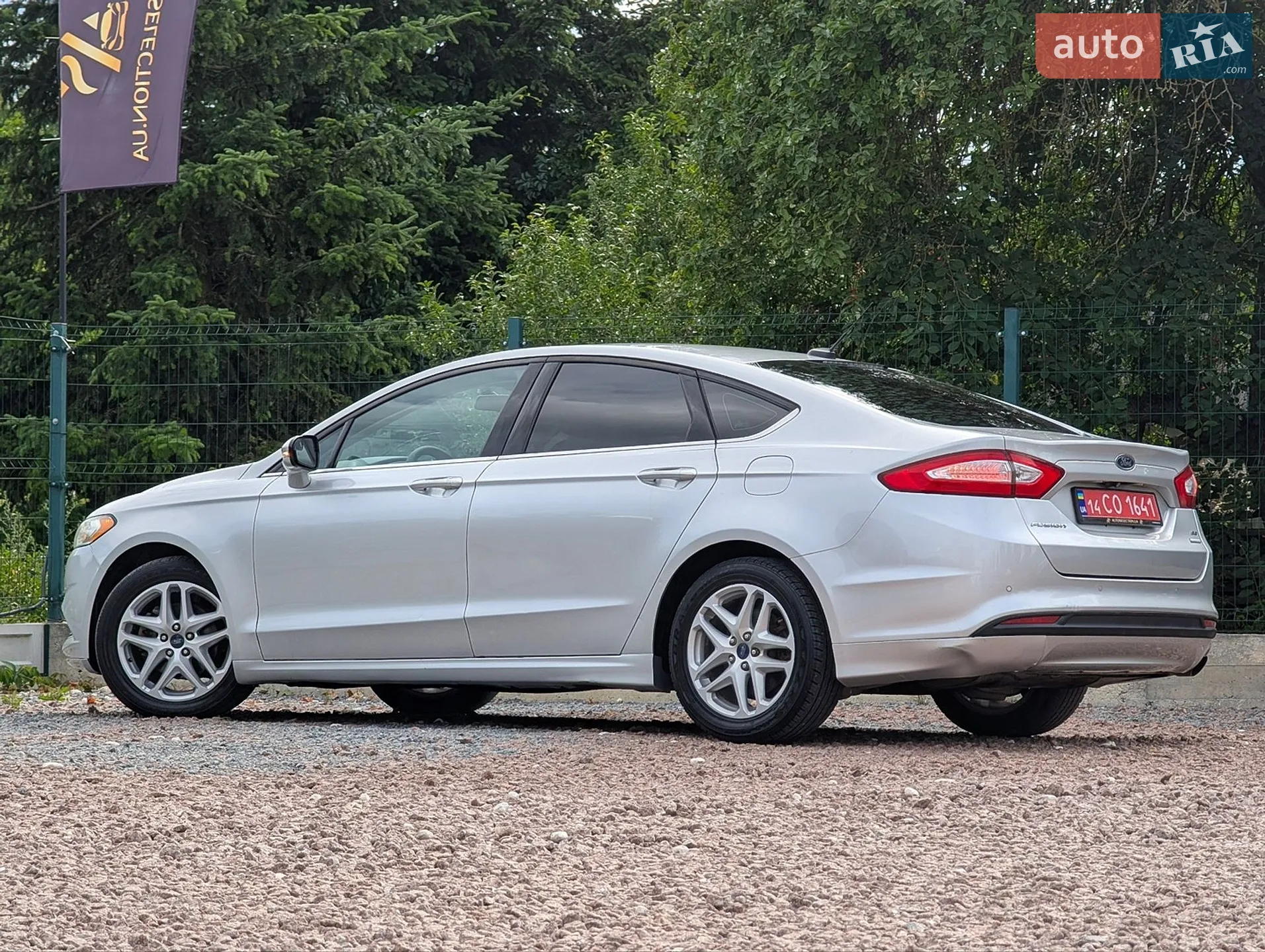 2016 Ford Fusion - мініатюра 19