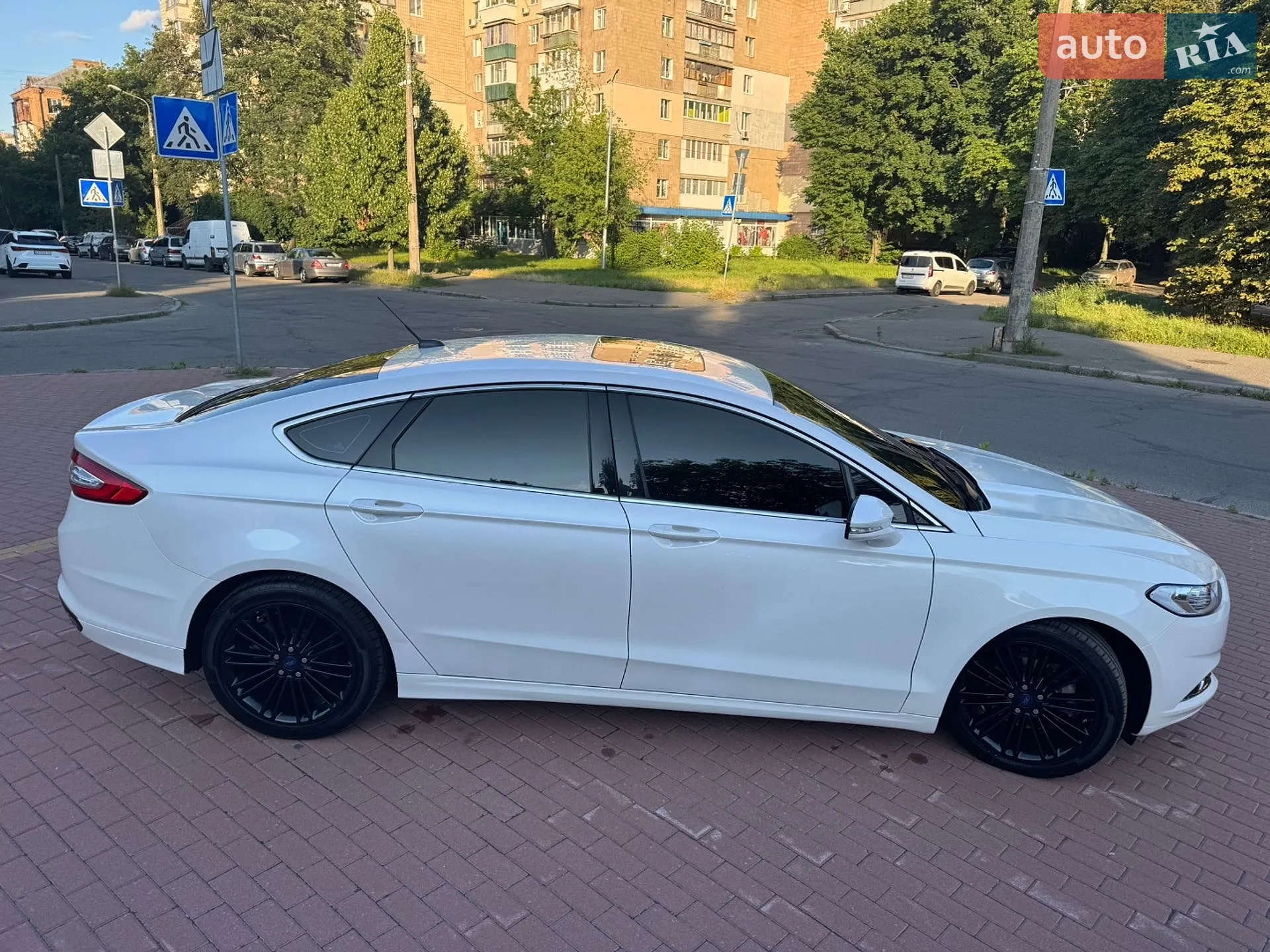 2016 Ford Fusion - мініатюра 5