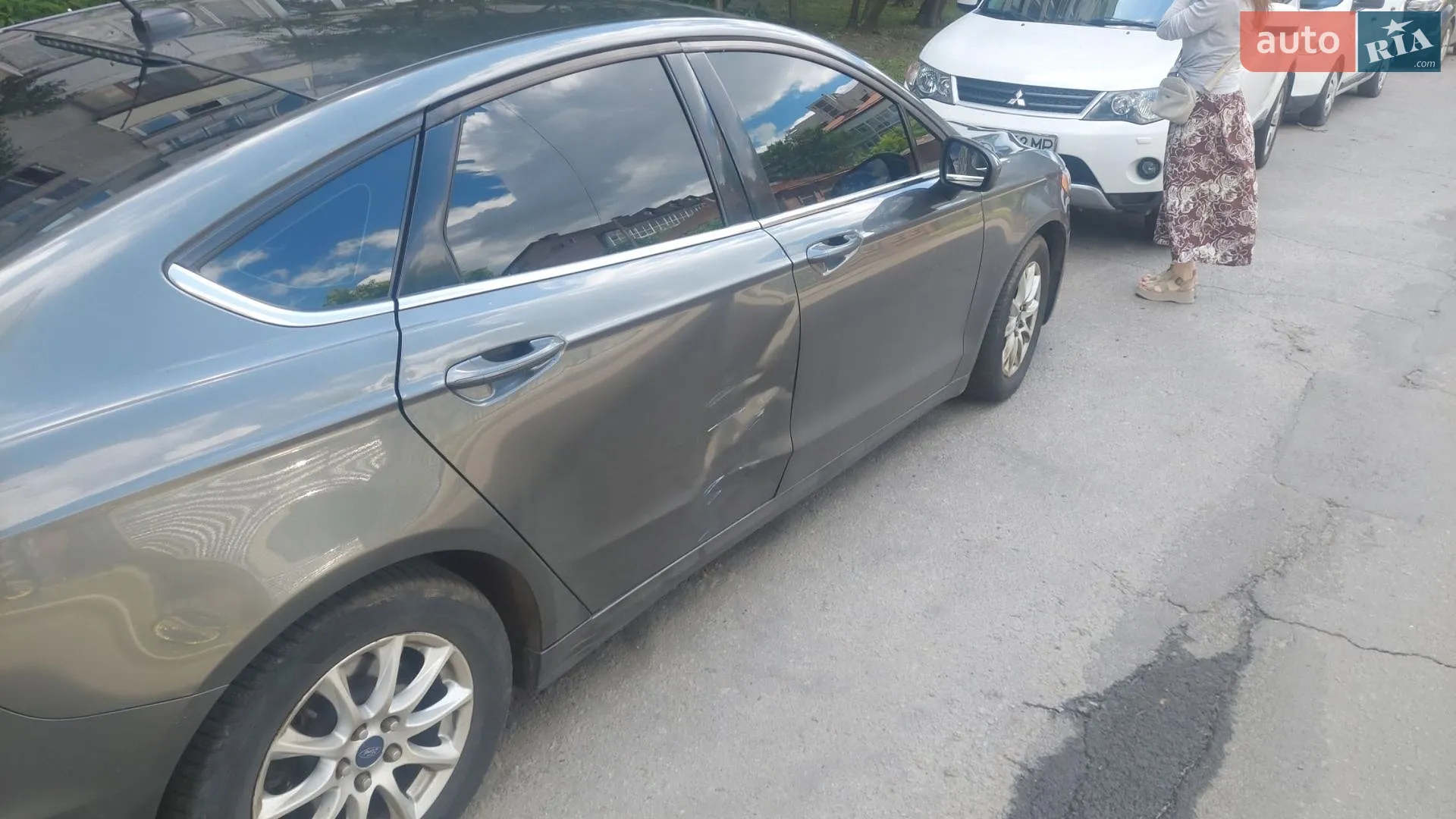 2016 Ford Fusion - мініатюра 32