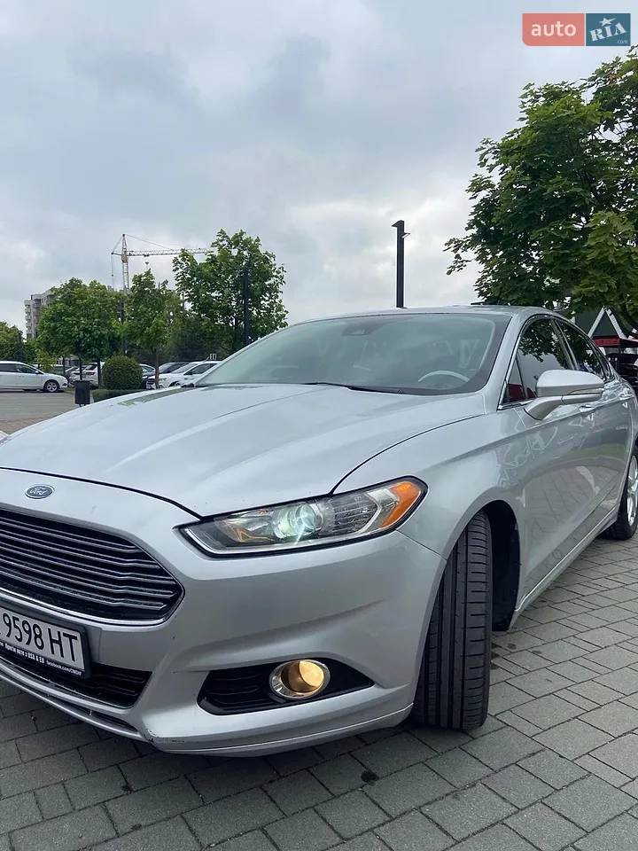 2013 Ford Fusion - мініатюра 11