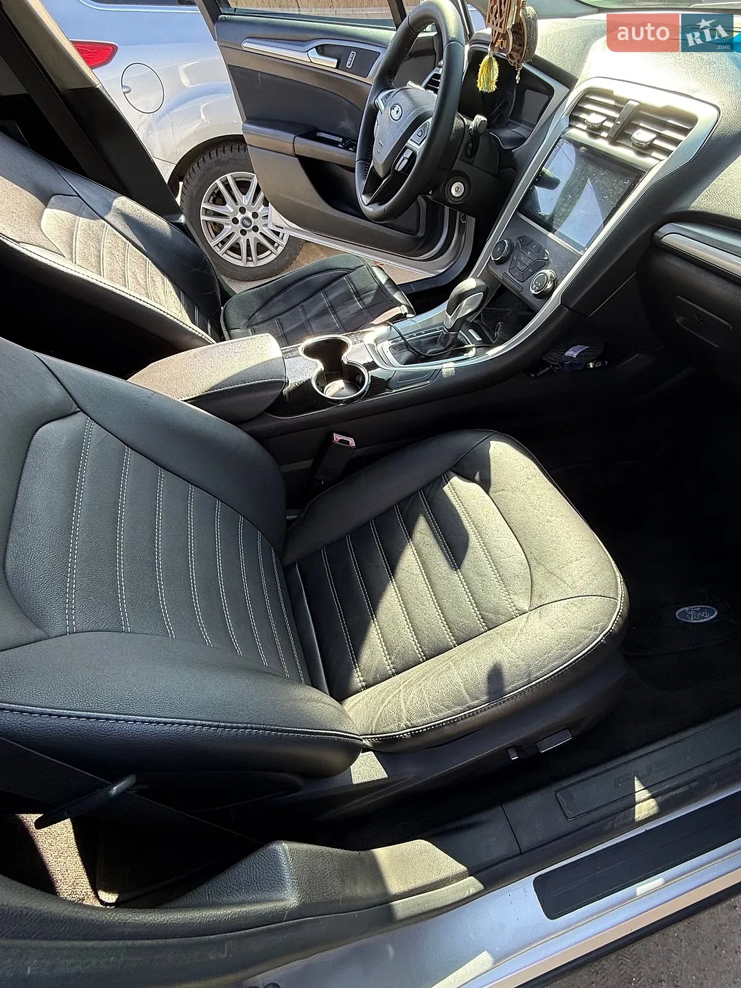 2014 Ford Fusion - мініатюра 22