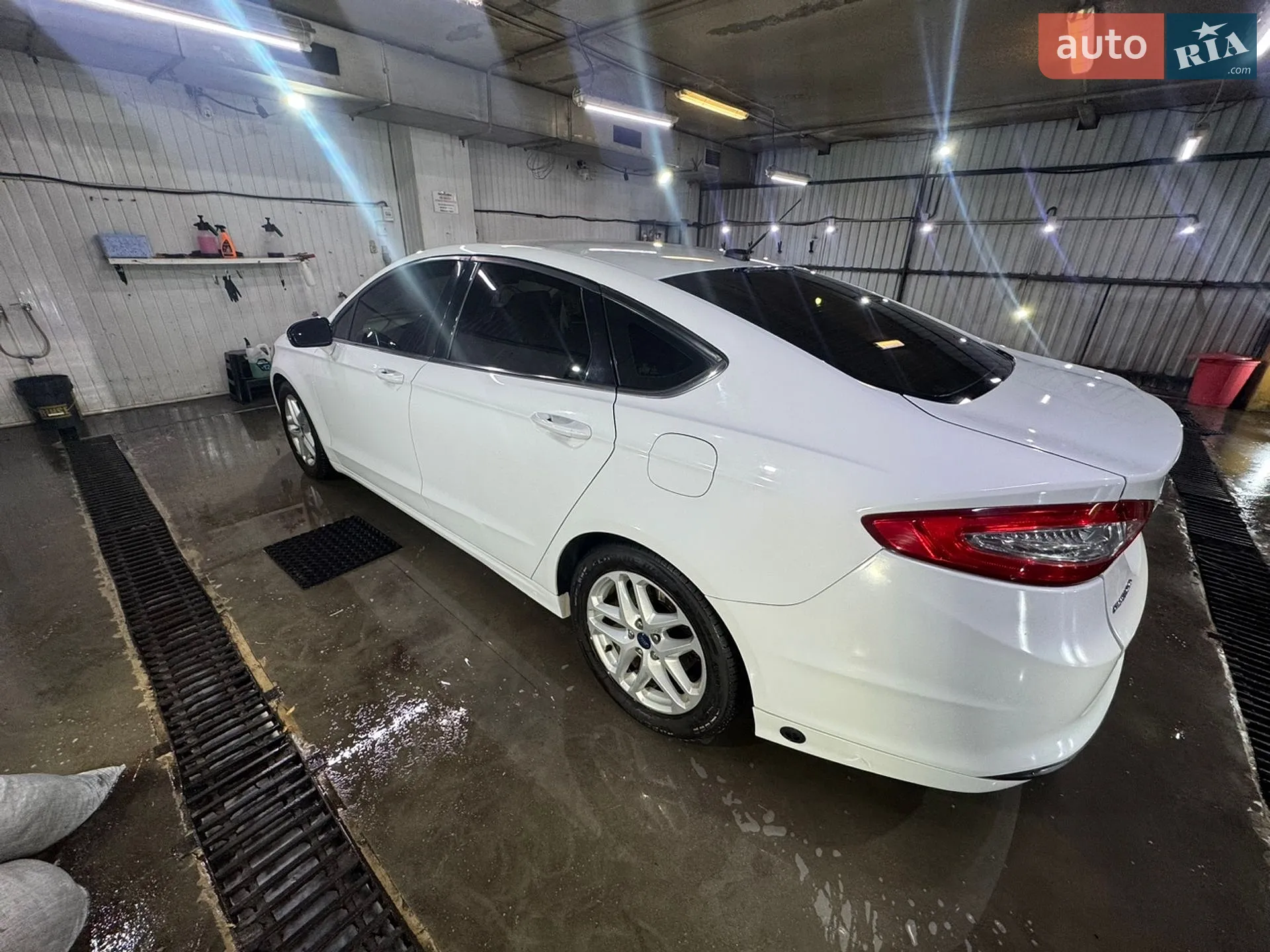 2013 Ford Fusion - мініатюра 4