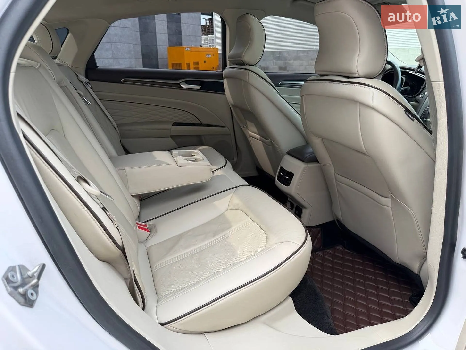 2017 Ford Fusion - мініатюра 26