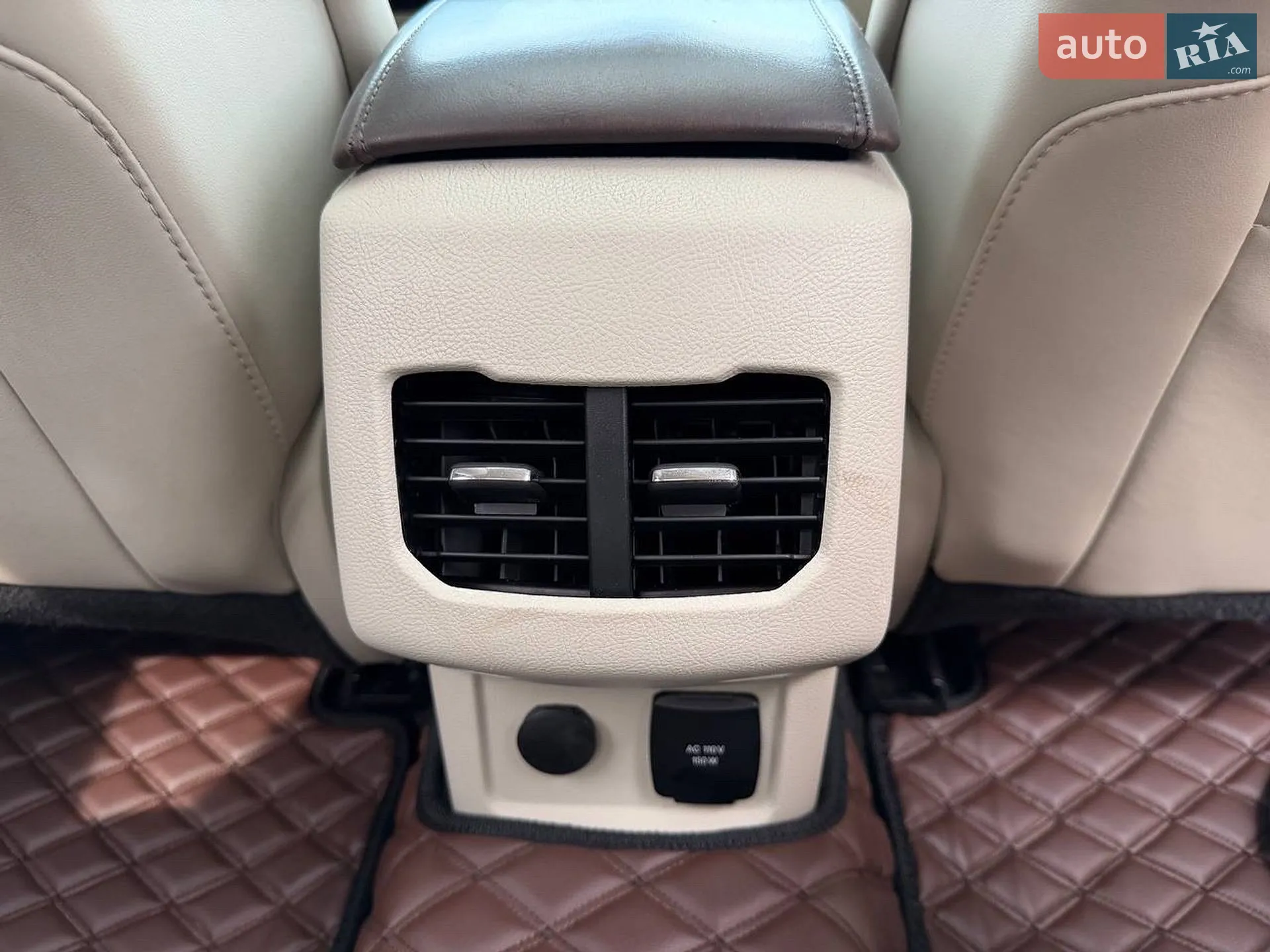 2017 Ford Fusion - мініатюра 34