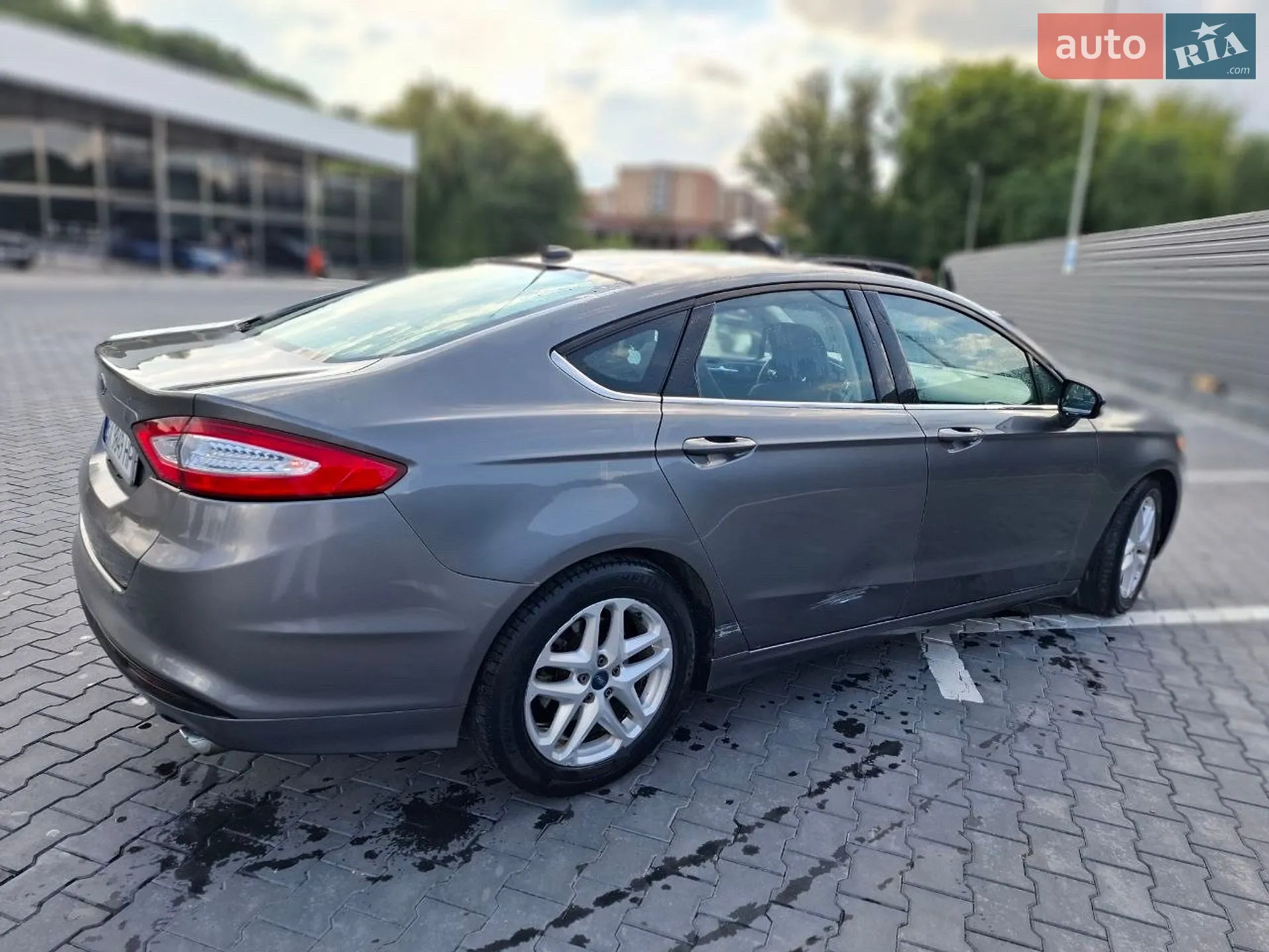2013 Ford Fusion - мініатюра 8