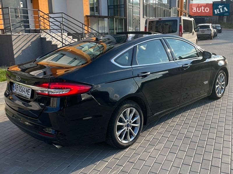 Седан Ford Fusion 2018 в Вінниці