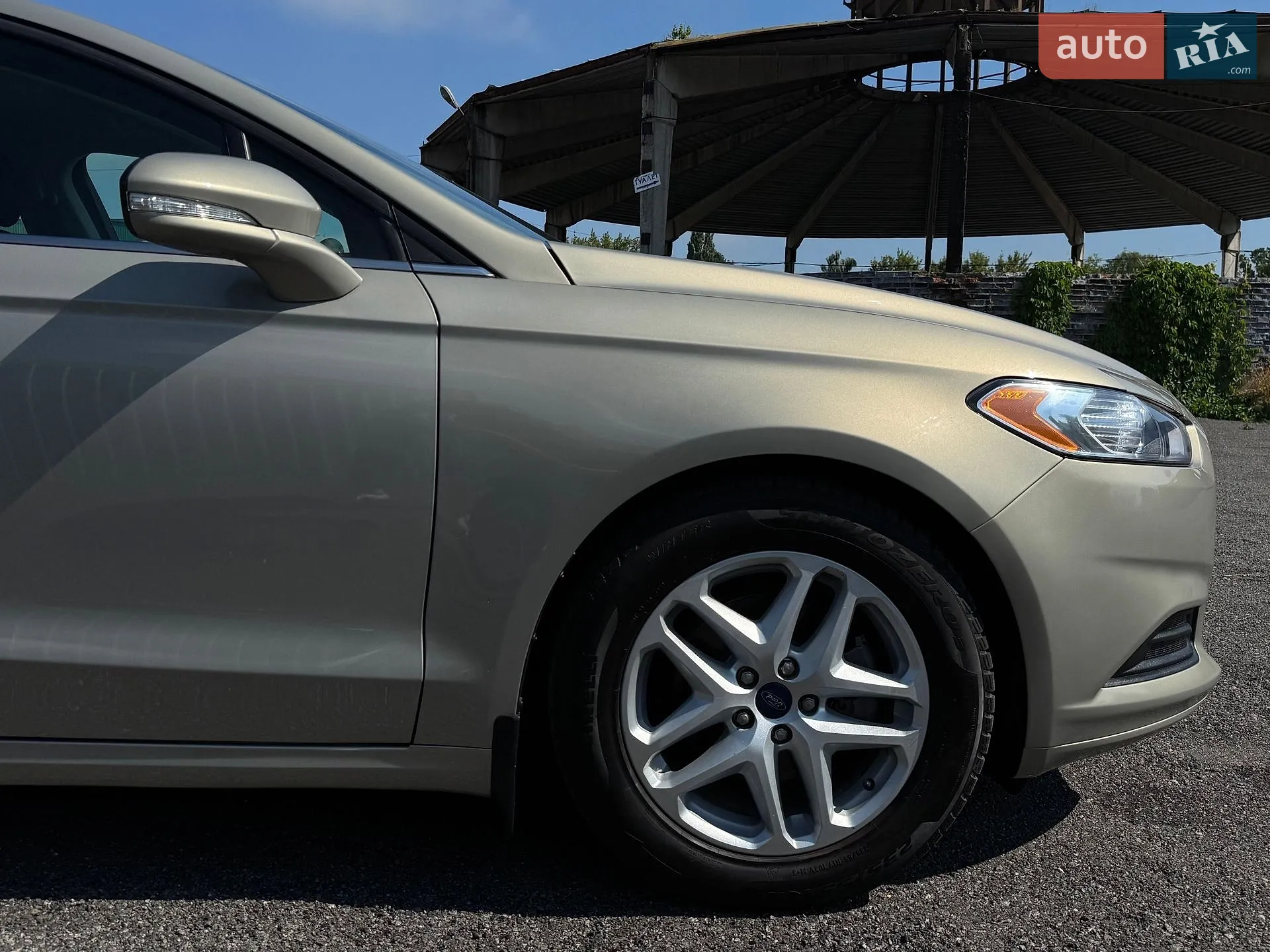 2015 Ford Fusion - мініатюра 26