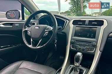 Седан Ford Fusion 2015 в Киеве