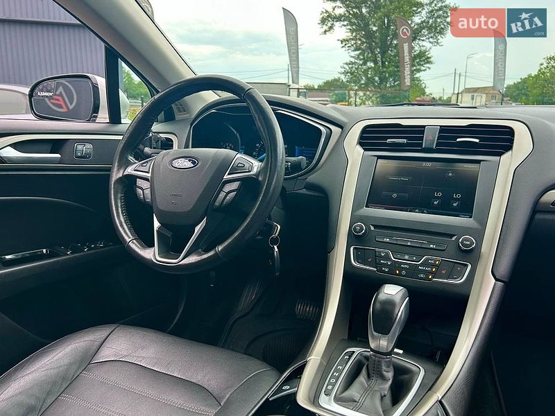 Седан Ford Fusion 2015 в Киеве