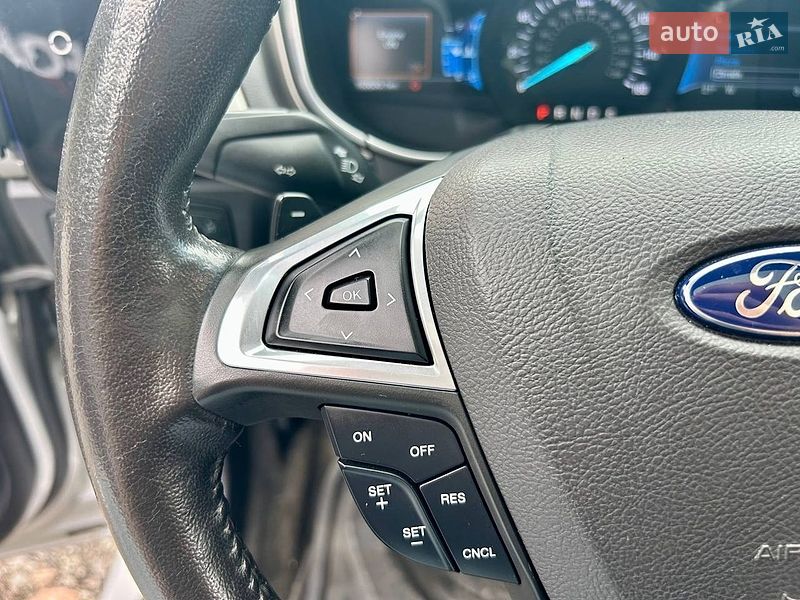 Седан Ford Fusion 2015 в Киеве