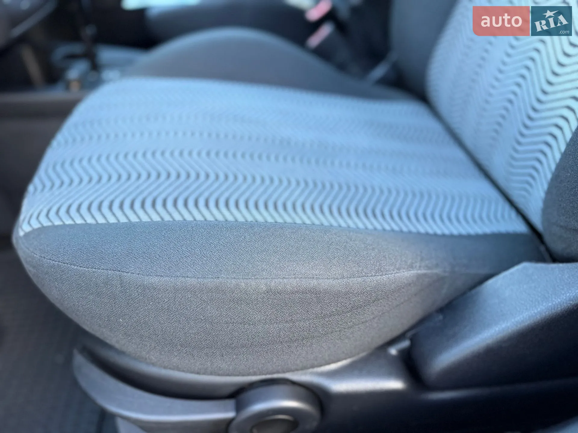 2010 Ford Fusion - мініатюра 15