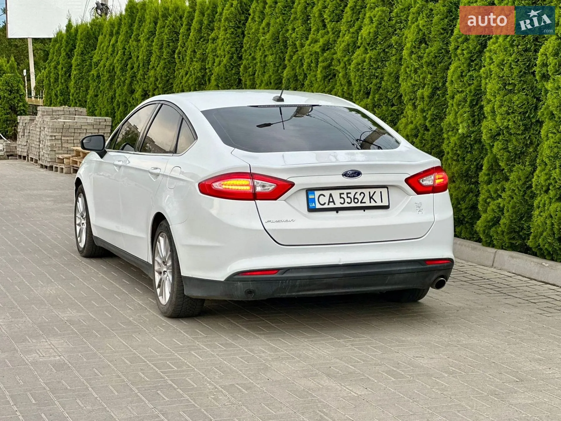 2013 Ford Fusion - мініатюра 2