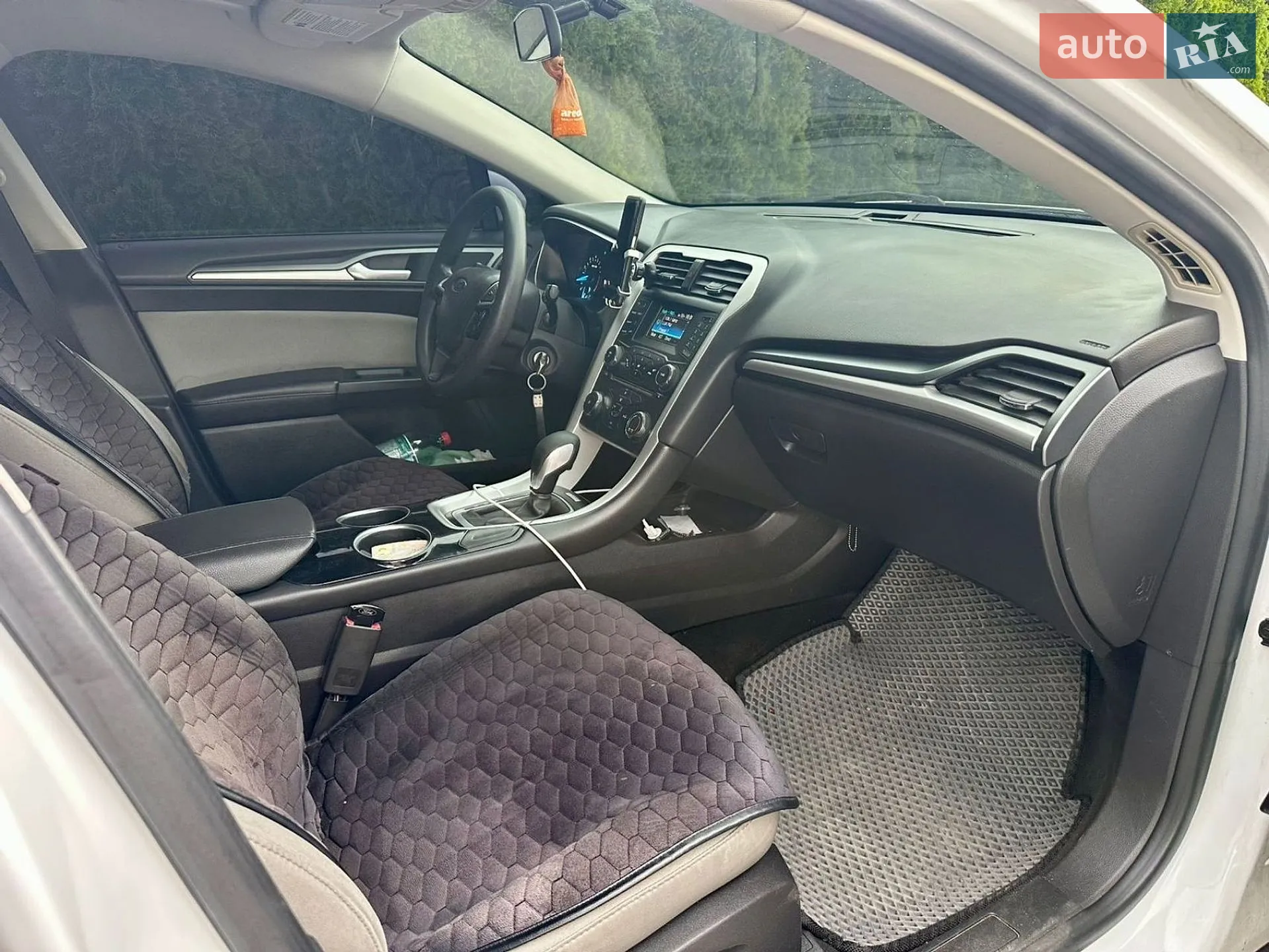 2013 Ford Fusion - мініатюра 9