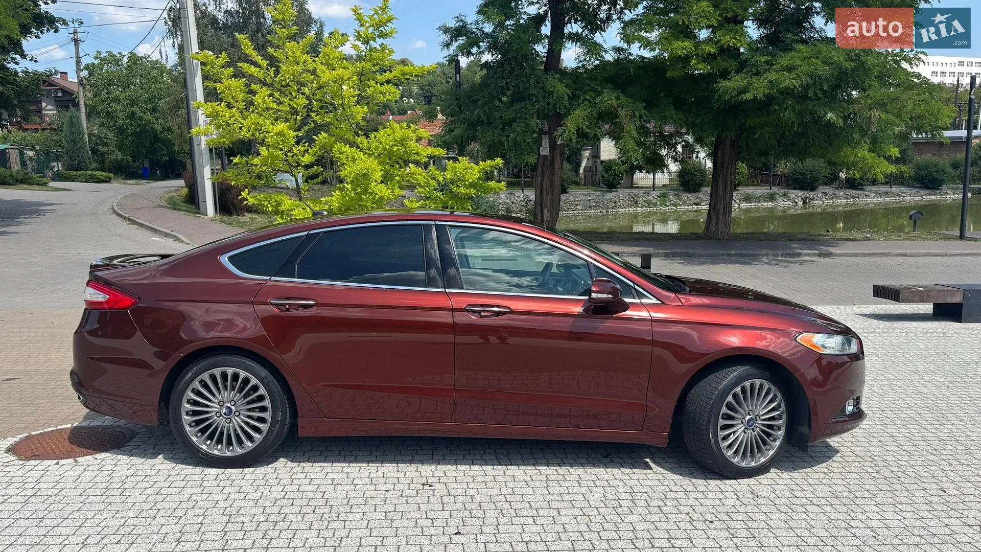2016 Ford Fusion - мініатюра 2