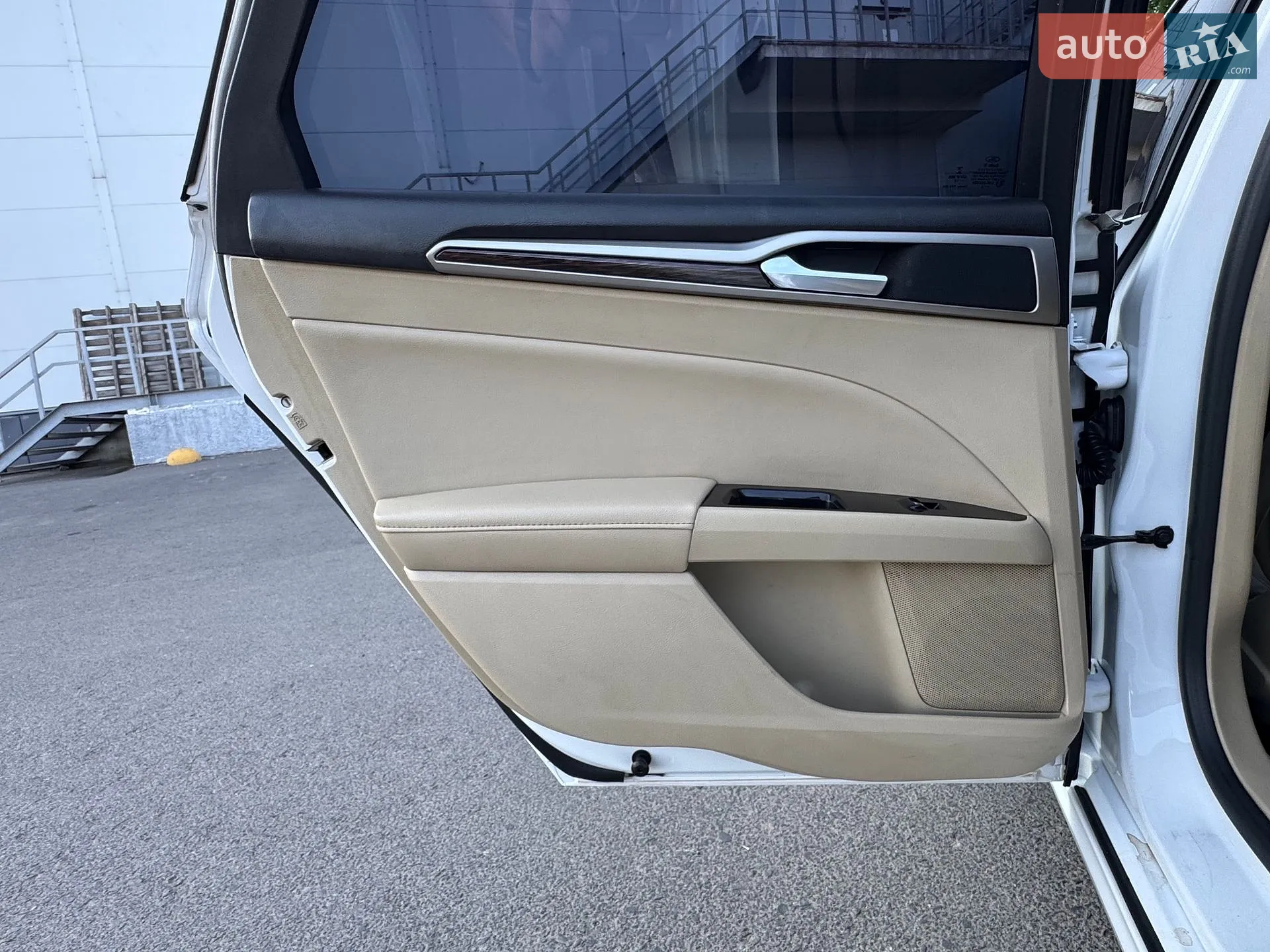 2013 Ford Fusion - мініатюра 34
