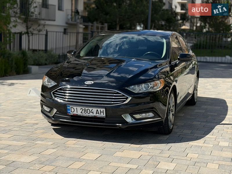 Седан Ford Fusion 2017 в Пустомитах