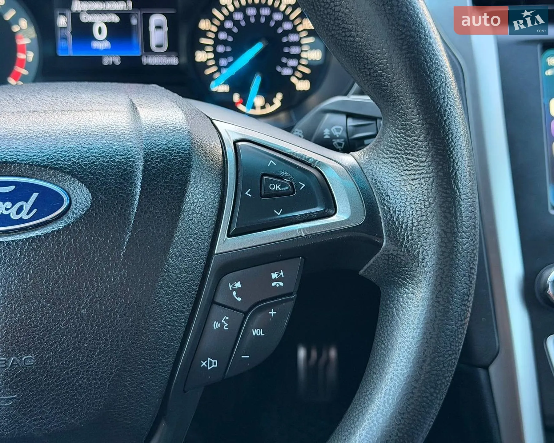 2016 Ford Fusion - мініатюра 25