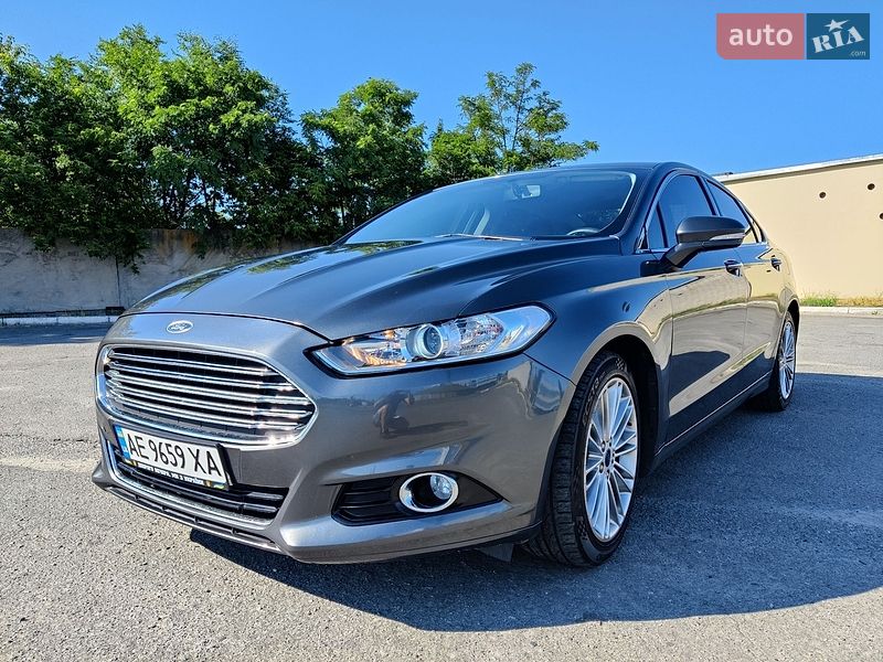 Седан Ford Fusion 2015 в Днепре