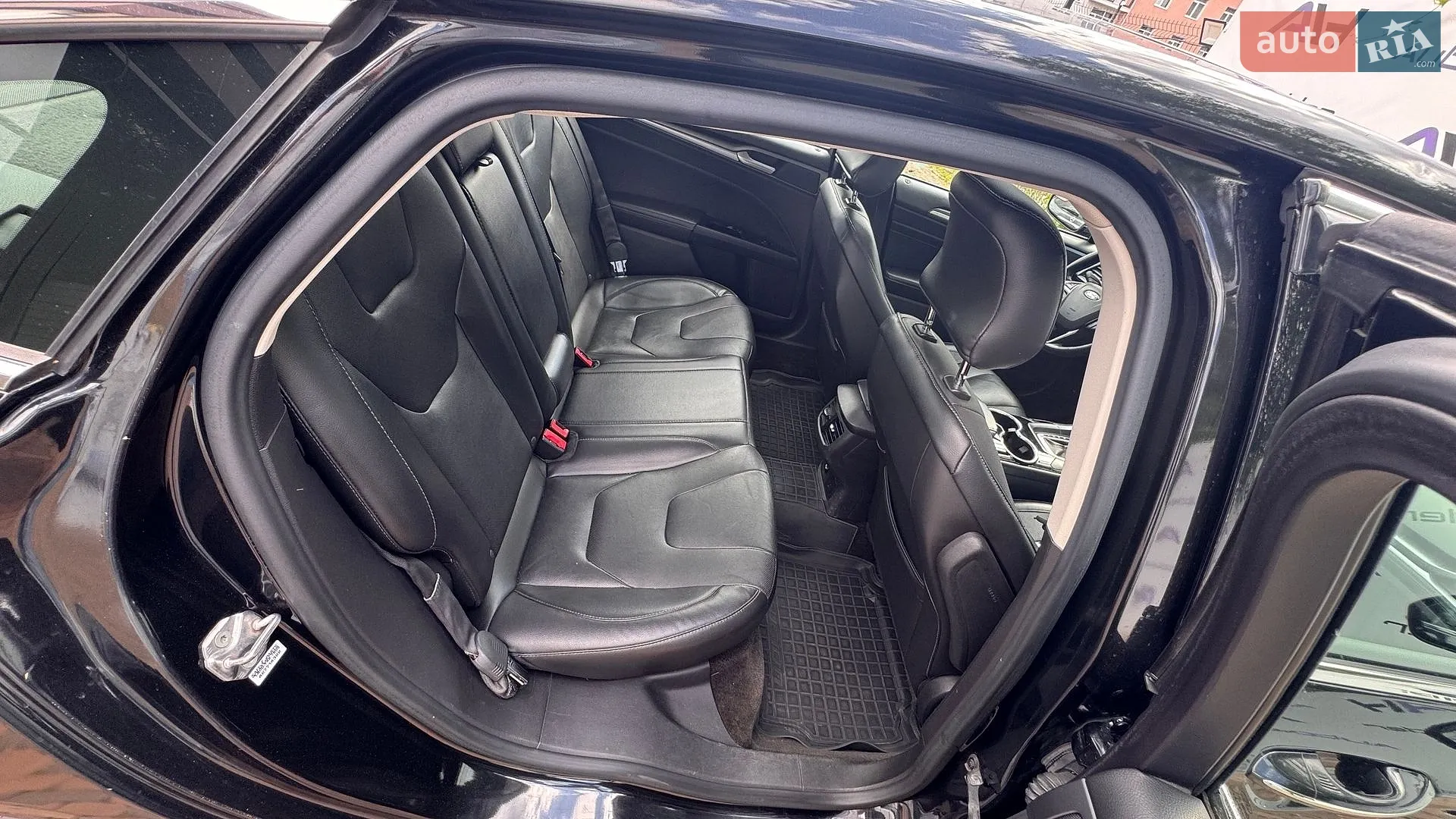 2014 Ford Fusion - мініатюра 39