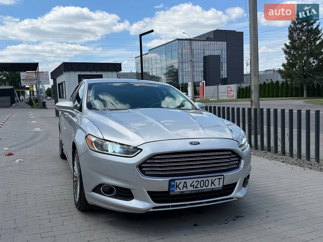 2016 Ford Fusion - мініатюра 11