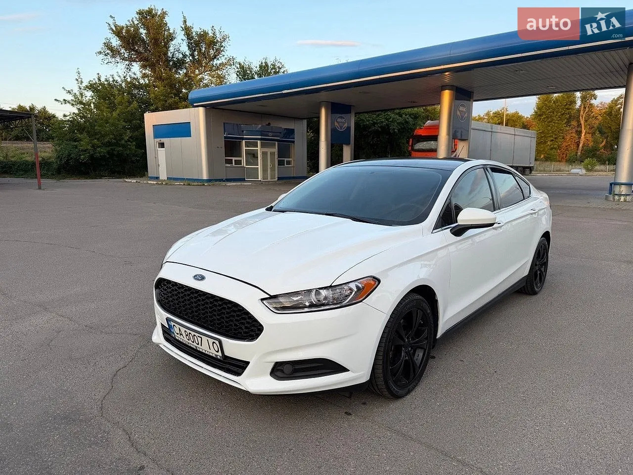 2013 Ford Fusion - мініатюра 16