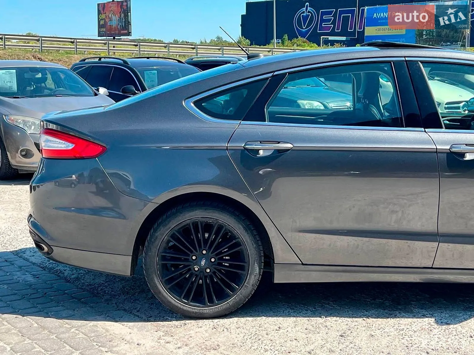 2015 Ford Fusion - мініатюра 10