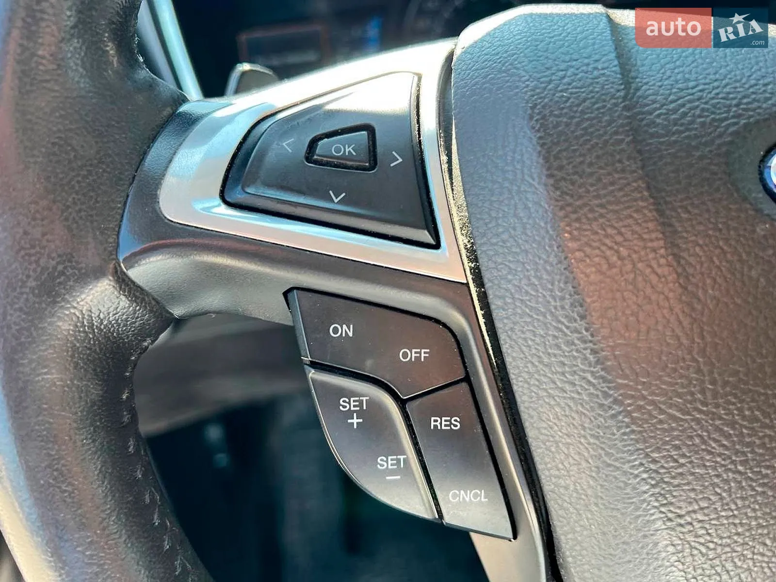 2015 Ford Fusion - мініатюра 25