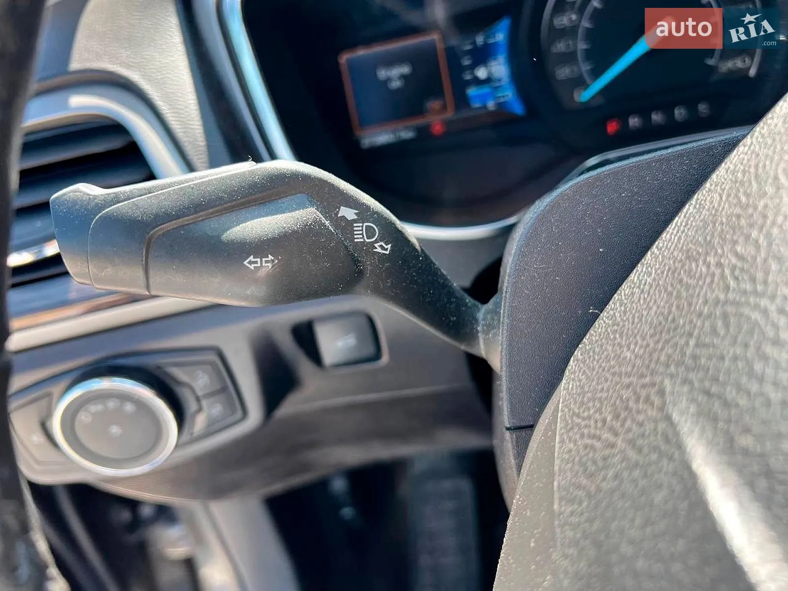 2015 Ford Fusion - мініатюра 27