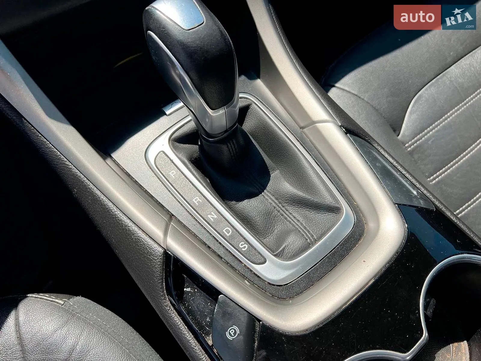 2015 Ford Fusion - мініатюра 31