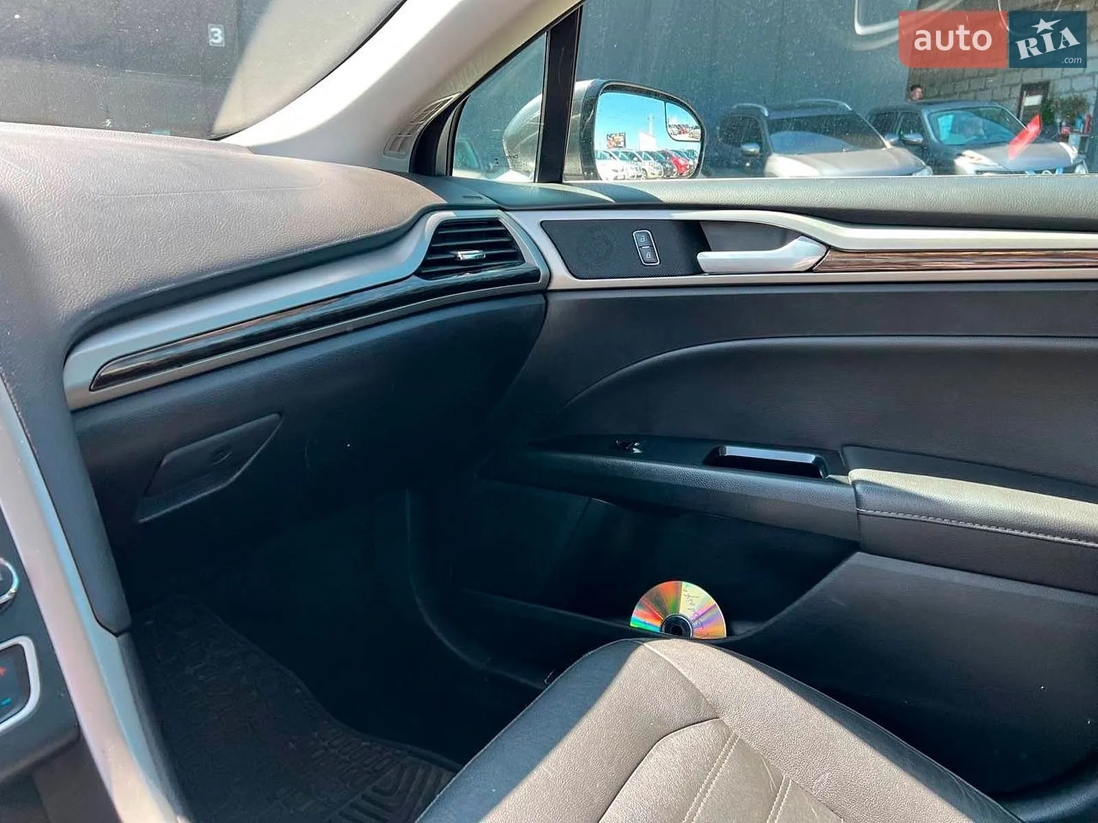 2015 Ford Fusion - мініатюра 32