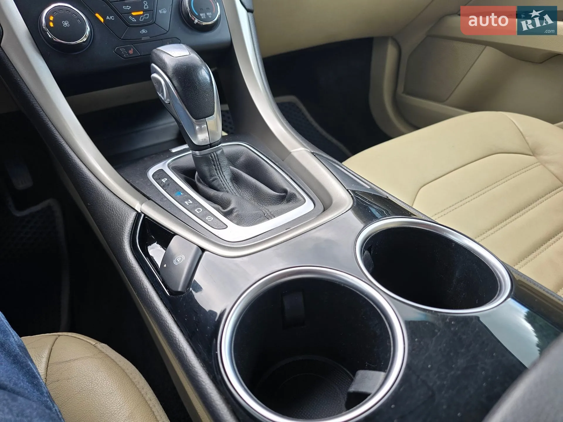 2012 Ford Fusion - мініатюра 10