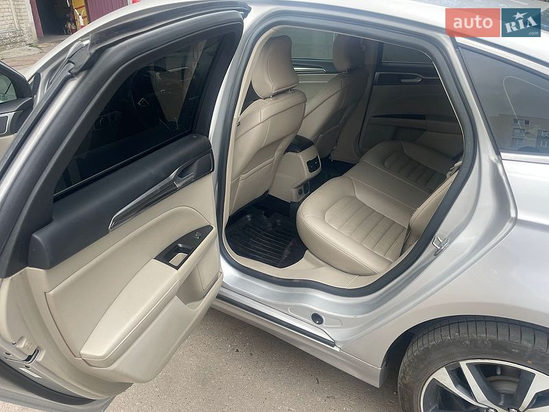 Седан Ford Fusion 2016 в Львове фото 7 Седан Ford Fusion 2016 в Львове