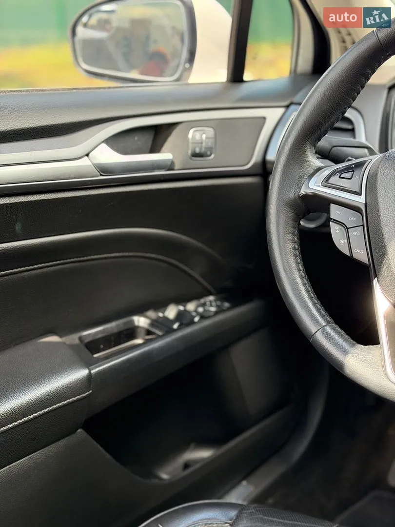 2013 Ford Fusion - мініатюра 20
