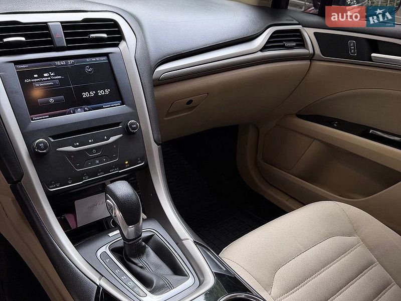 Седан Ford Fusion 2015 в Днепре
