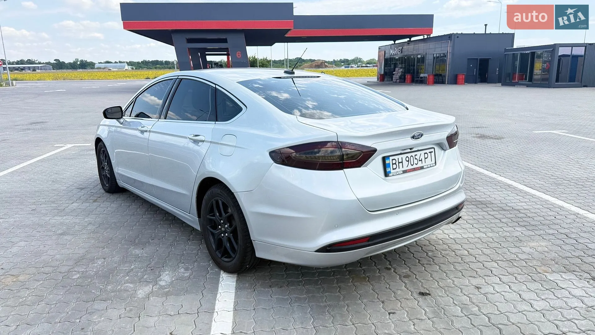 2016 Ford Fusion - мініатюра 8