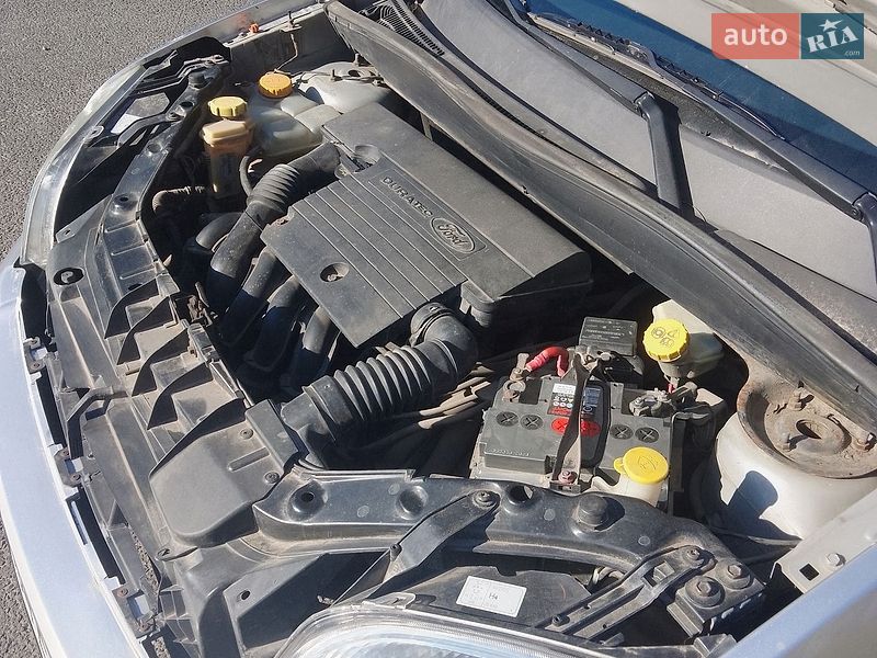 Хэтчбек Ford Fusion 2003 в Одессе