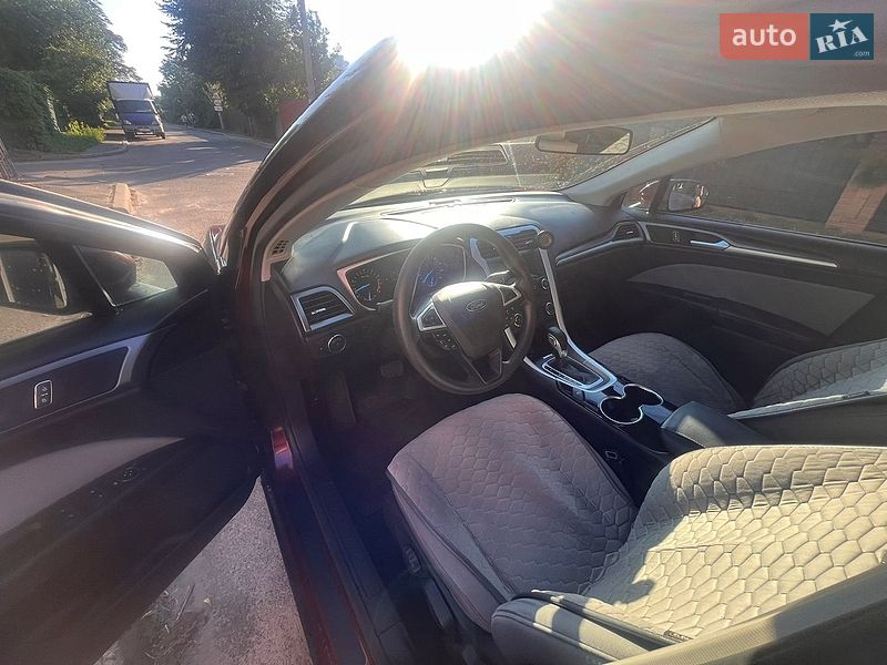 Седан Ford Fusion 2015 в Броварах