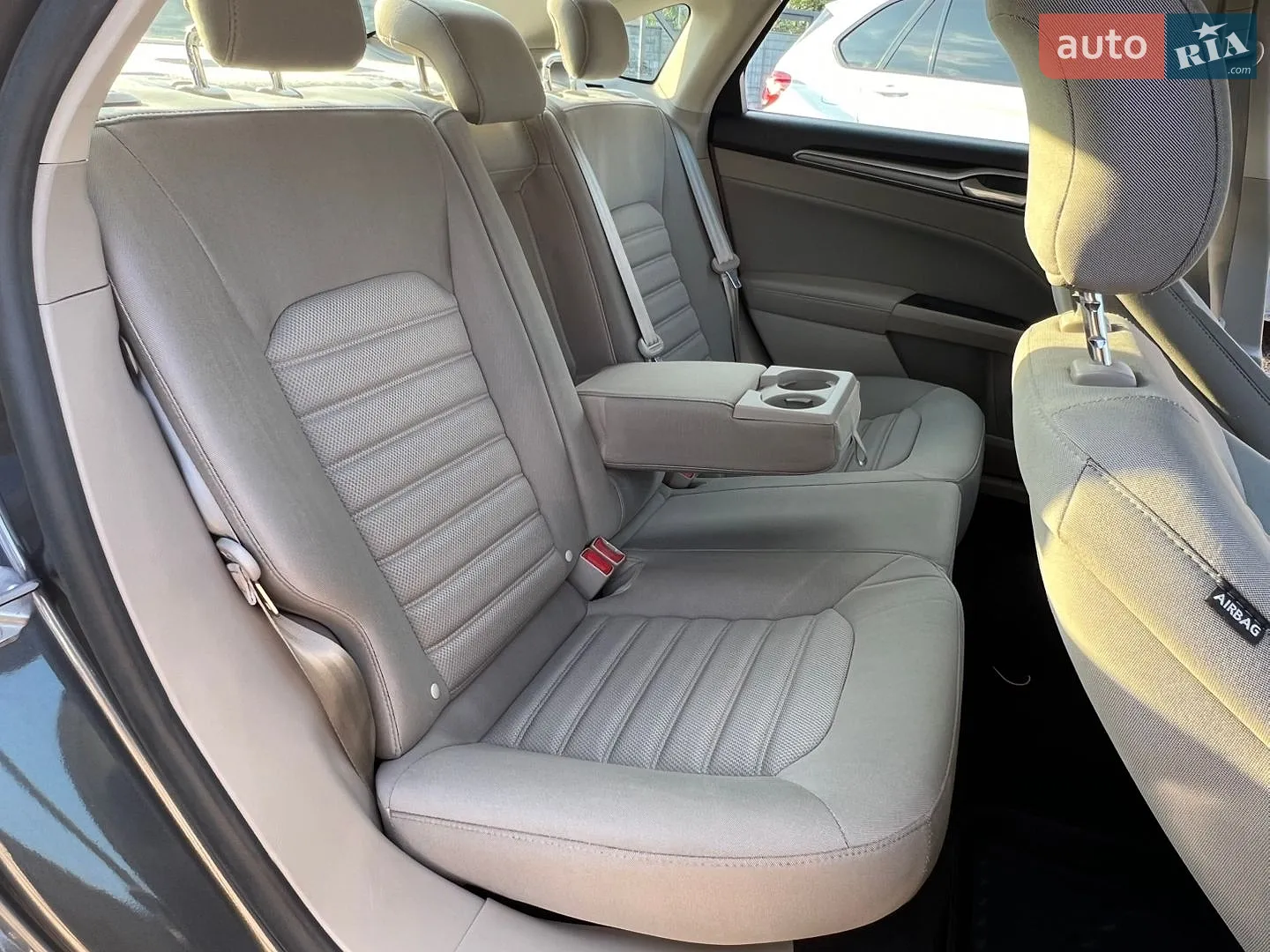 2018 Ford Fusion - мініатюра 28