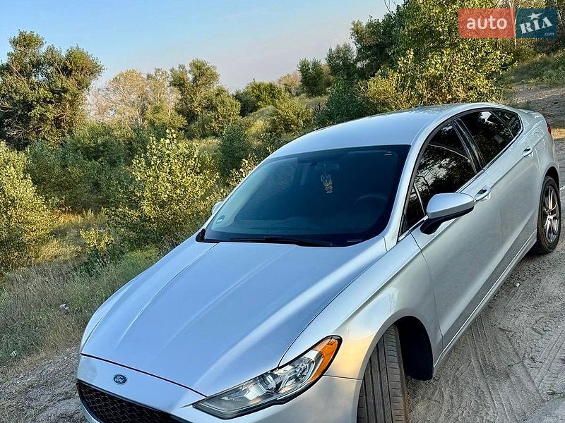 Седан Ford Fusion 2017 в Запоріжжі