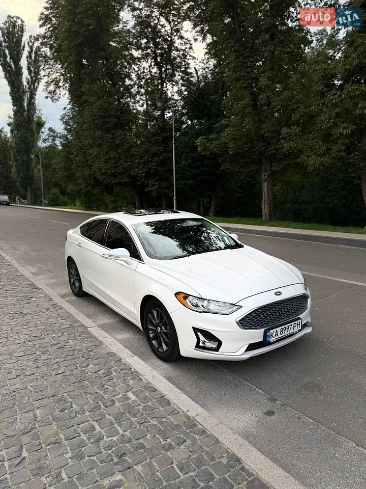 2017 Ford Fusion - мініатюра 30