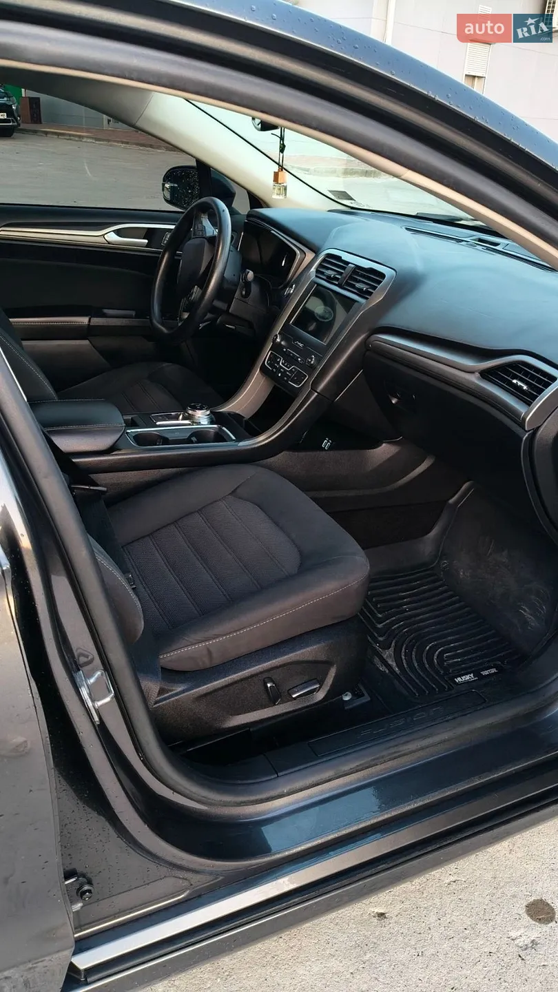2020 Ford Fusion - мініатюра 17