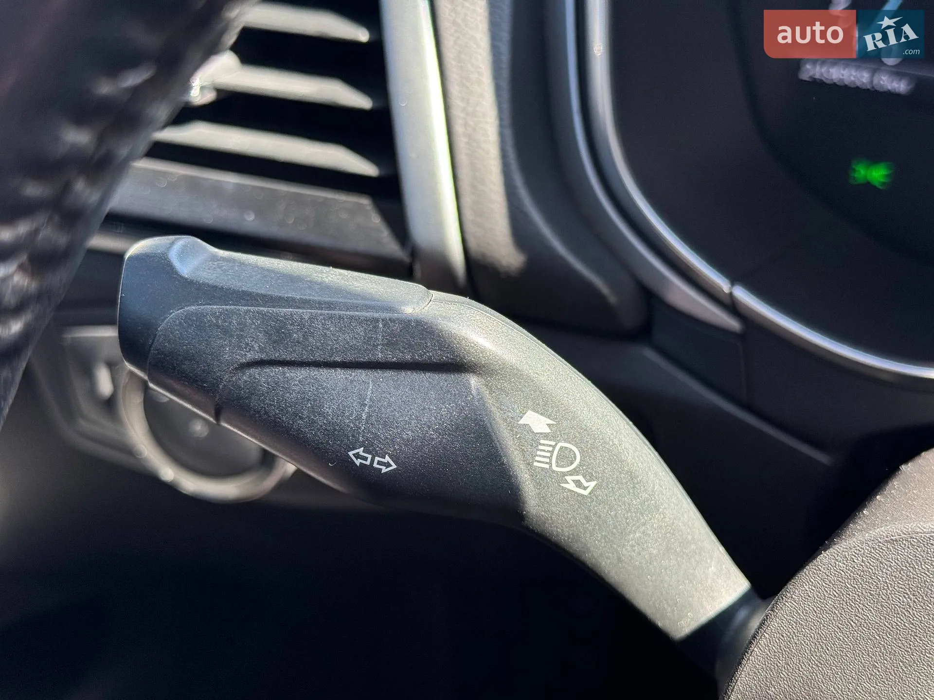 2015 Ford Fusion - мініатюра 32