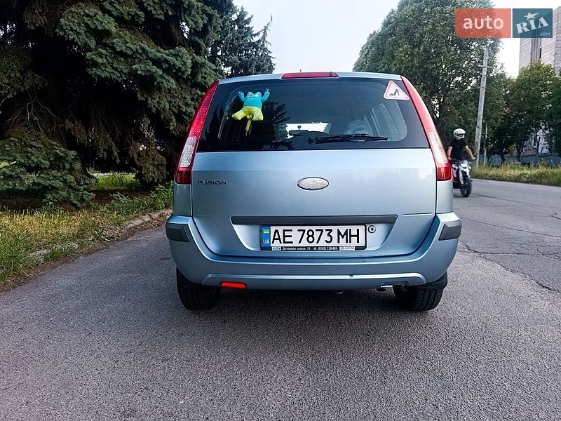 Хетчбек Ford Fusion 2008 в Дніпрі