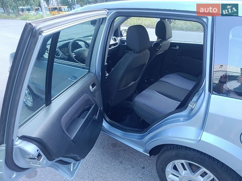 Хетчбек Ford Fusion 2008 в Дніпрі